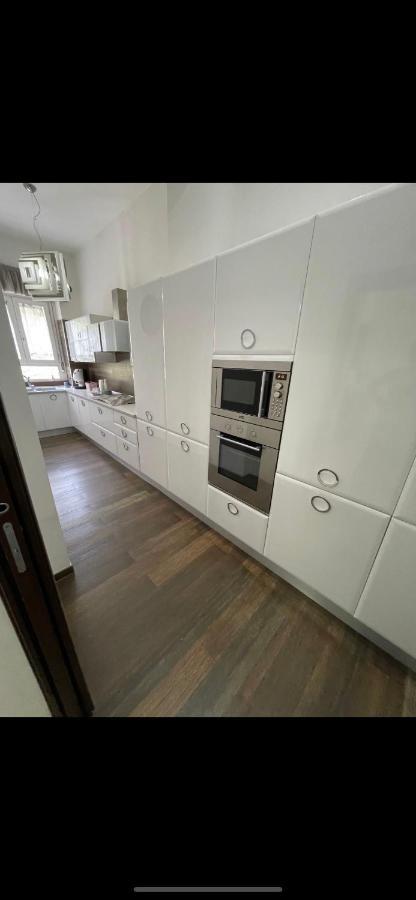 Casa Vacanza Pucchiell Apartment Naples Exterior photo